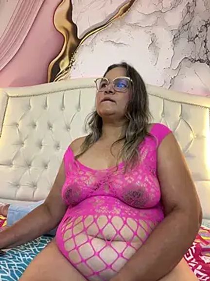 Lucy_Milf_474