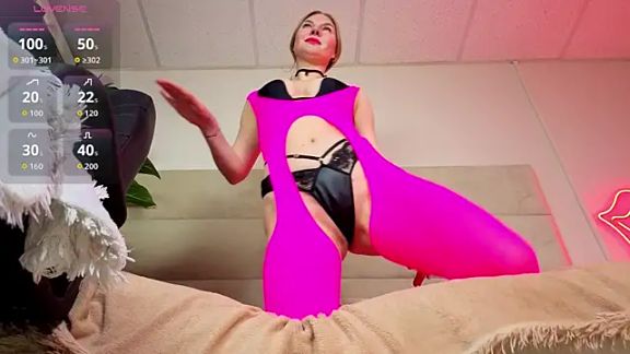 Nicole_hard_nipples