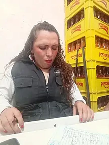 VERONICA__03