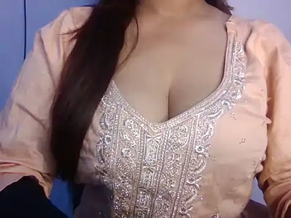 QUEEN_SUKU