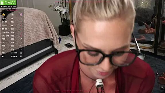 LoveMoScarlett