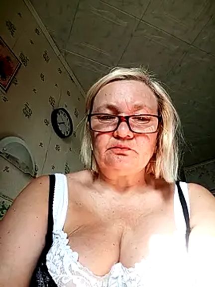 HelenaGlossX