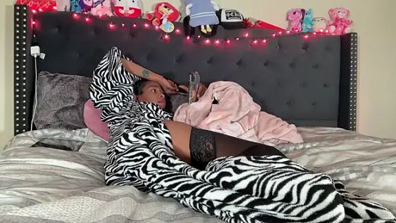 Cum2Charm