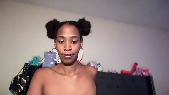 Cum2Charm