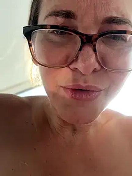 MessyNastyQueen