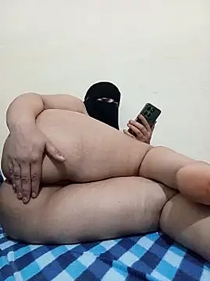 Hajar_charmouta123