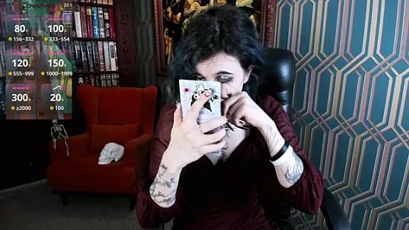 NoelleGothicShadow