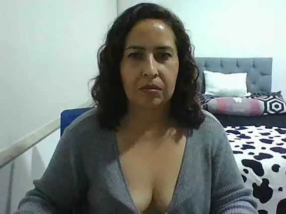 ElaineMilf