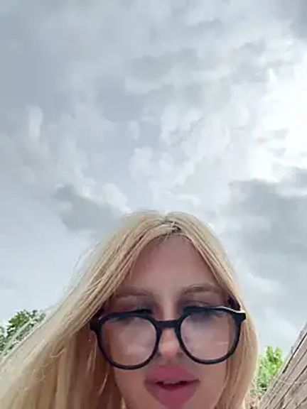 Steffi_Snowbunny