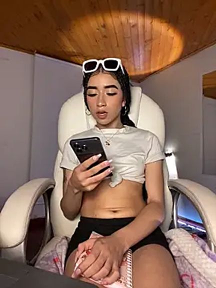 Emma_pink10