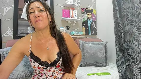 KarinaLiveCam