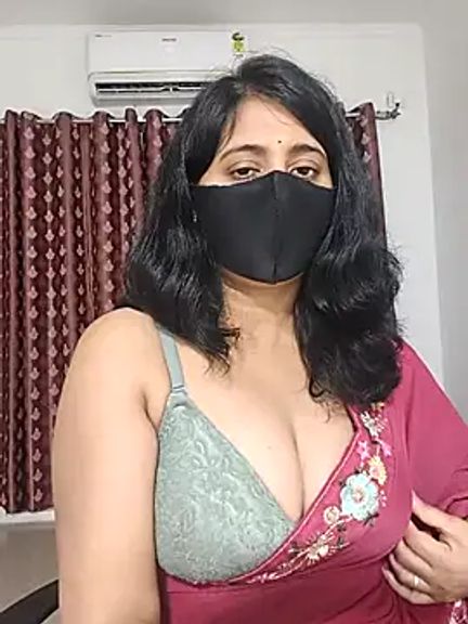 Cute-Maanvi