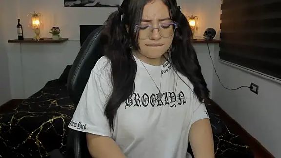 Barbara_Jonesss_4