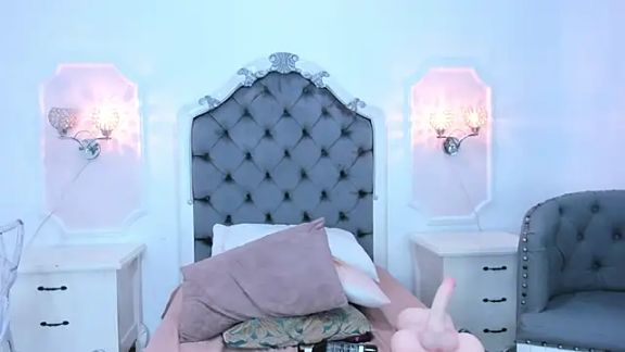 Alison_Carde05
