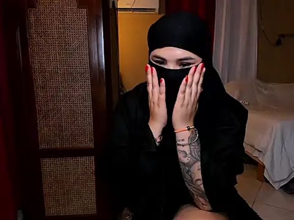 Nayla-Mouna