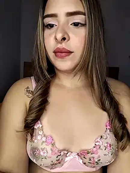 Nahomy_cm