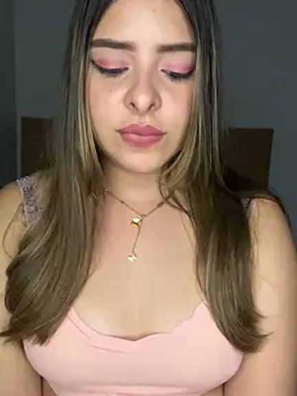 Nahomy_cm