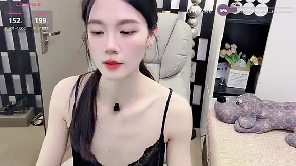 Yueyue-MM