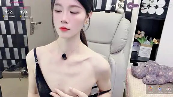 Yueyue-MM