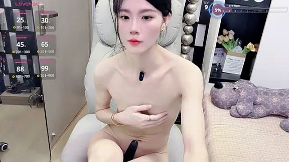 Yueyue-MM