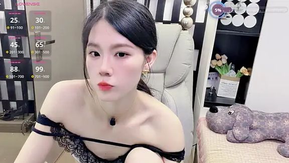 Yueyue-MM