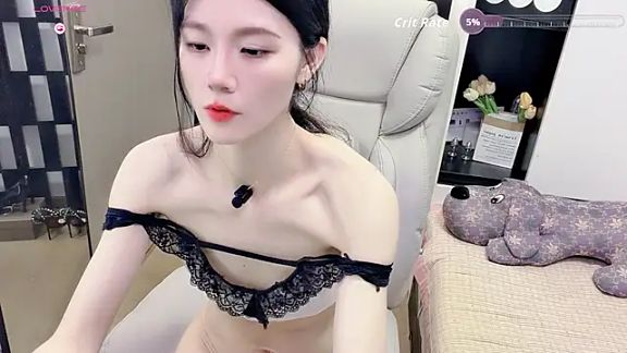 Yueyue-MM