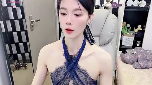 Yueyue-MM