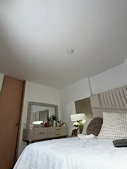 _laura_02