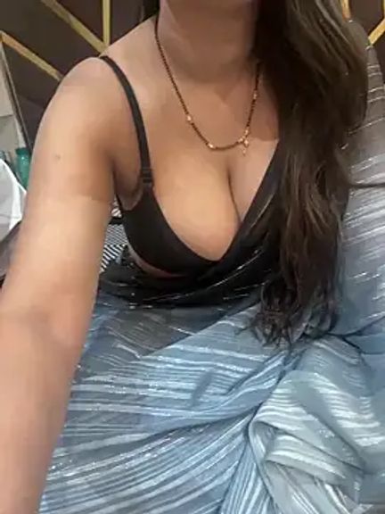 Hot_Mayra25
