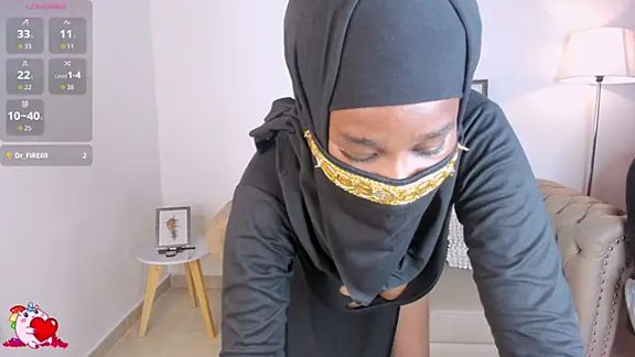 naomi_hana