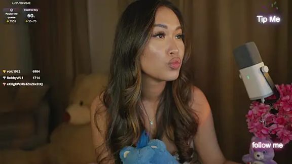 Kami_Lee_XO