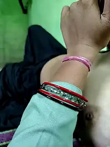 Hot_pooja55