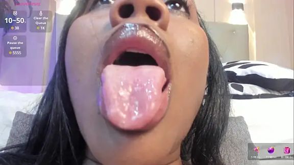 sofiaa_ebony