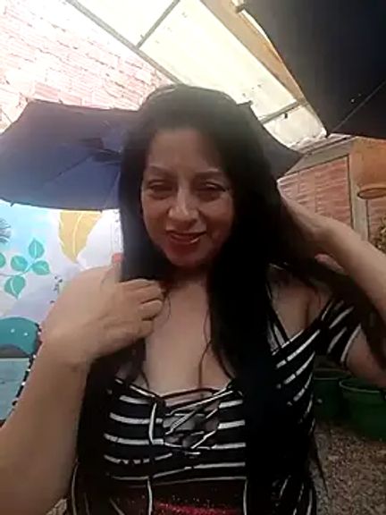 Violeta-Saenz