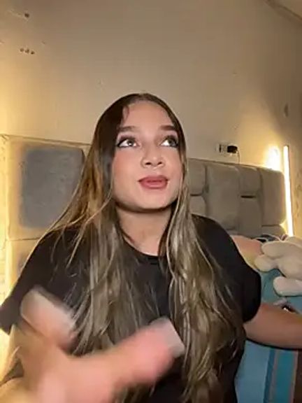AnnyLopezzz_
