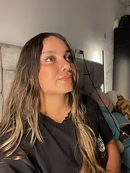AnnyLopezzz_