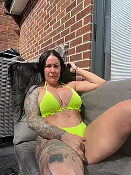 Olivia__Stone