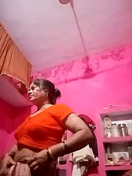 Hot_babli54