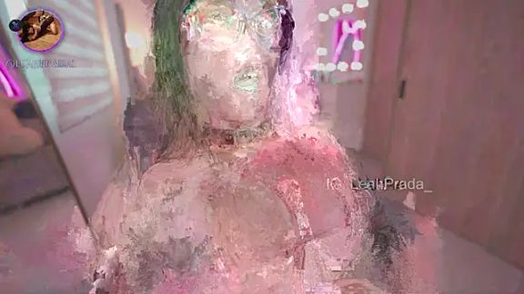 LeahPrada_