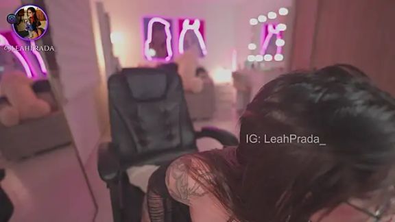 LeahPrada_