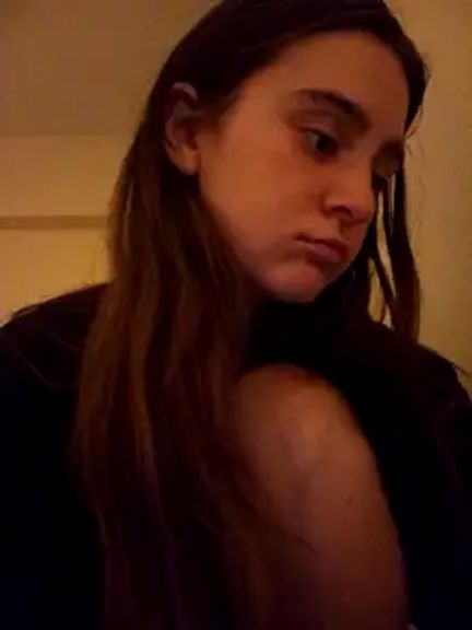 freakylittlebitch69