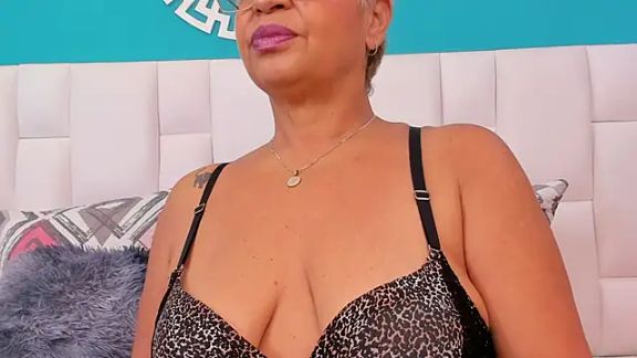 _LucyMilf