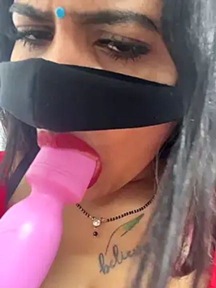 V-Hot-Sweti
