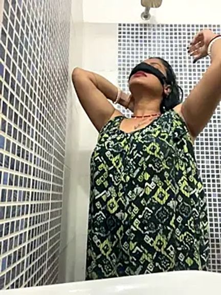 V-Hot-Sweti