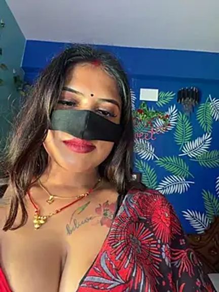 V-Hot-Sweti