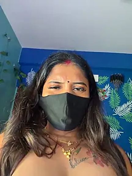 V-Hot-Sweti
