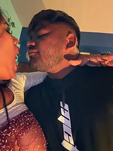 V-Hot-Sweti