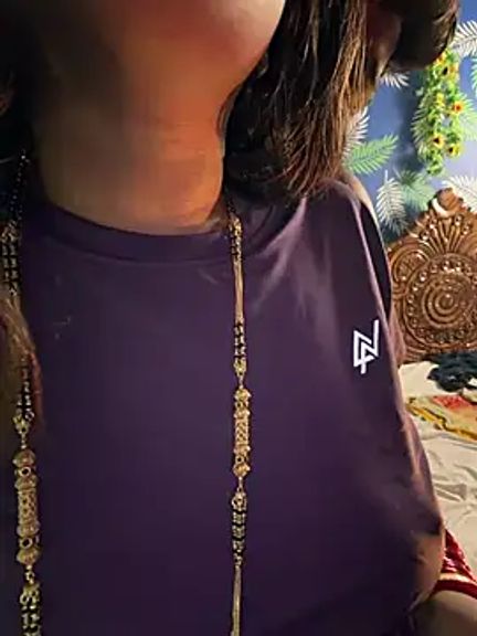 V-Hot-Sweti