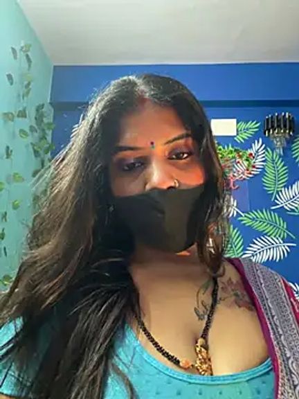 V-Hot-Sweti