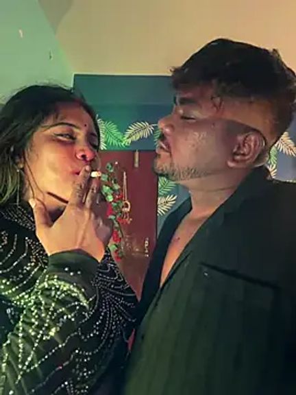 V-Hot-Sweti